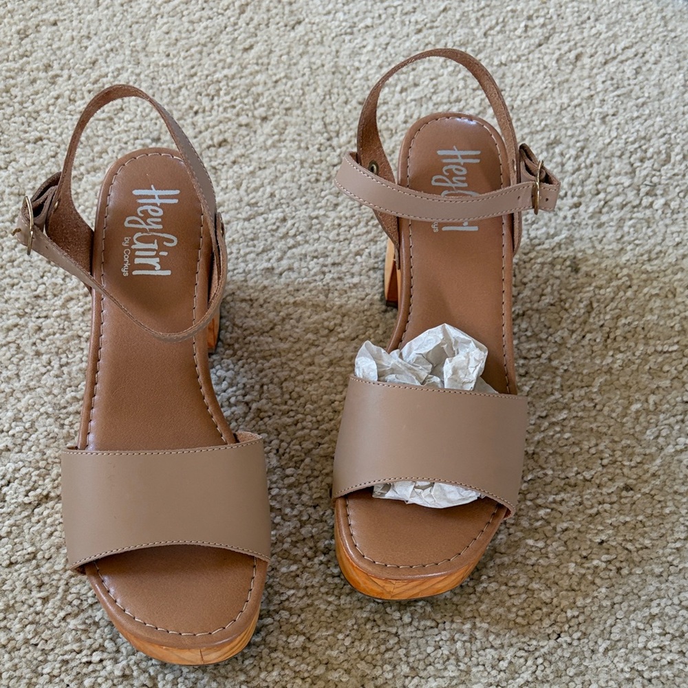 Hey Girl by Corkey’s Beige Women's Sandals